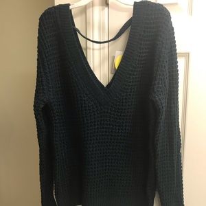 Sweater NWT